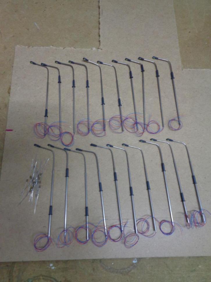 Te koop 20 nieuwe LED-lantaarns 3 volt voor H0 spoor, Hobby en Vrije tijd, Modeltreinen | H0, Nieuw, Locomotief, Gelijkstroom