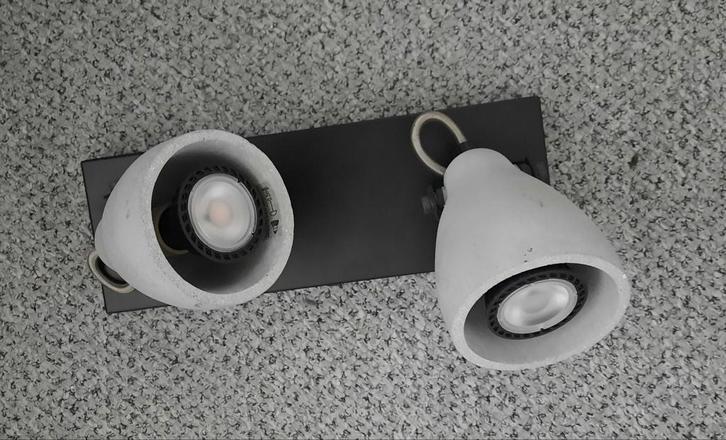 Betonnen Spotjes - Industrieel Design, Huis en Inrichting, Lampen | Spots, Gebruikt, Plafondspot of Wandspot, Metaal of Aluminium