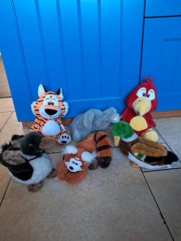 Dierenknuffels - Decoratie of Speelgoed beschikbaar voor biedingen