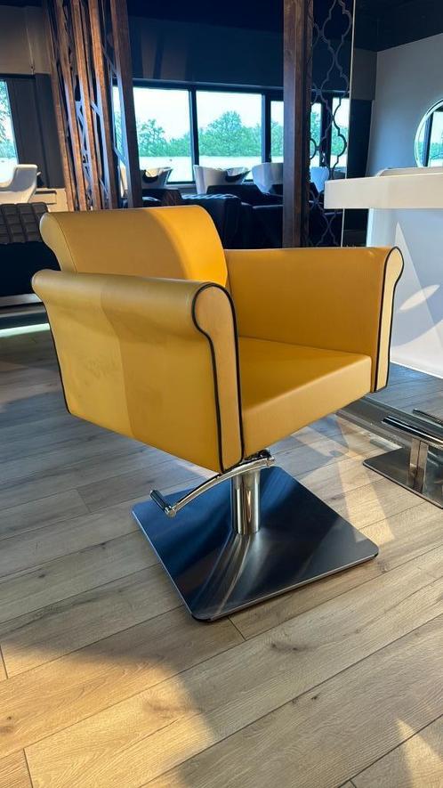 Kappersstoel knipstoel geel kapper kapsalon groothandel knip, Huis en Inrichting, Stoelen, Nieuw, Eén, Overige materialen, Overige kleuren