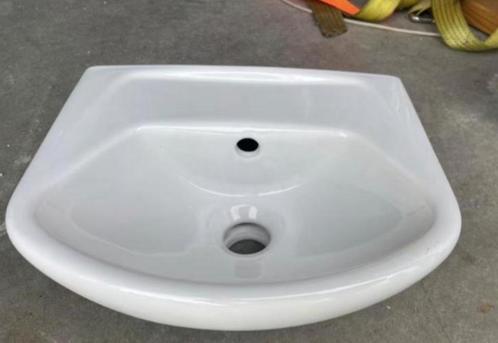 Villeroy & Boch Witte Fontein / wasbak, Huis en Inrichting, Keuken | Servies, Zo goed als nieuw, Bord(en), Overige stijlen, Porselein