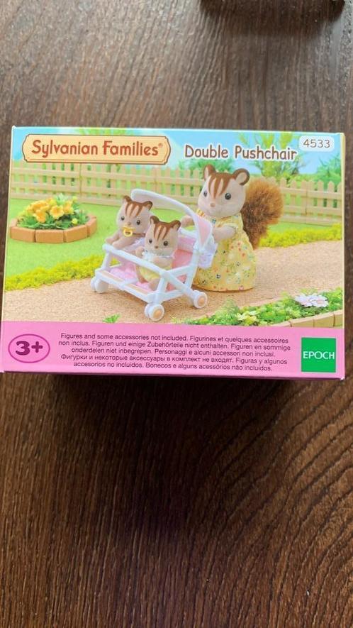 Sylvanian Families Double Pushchair 4533, Kinderen en Baby's, Speelgoed | Poppenhuizen, Nieuw, Toebehoren, Ophalen of Verzenden