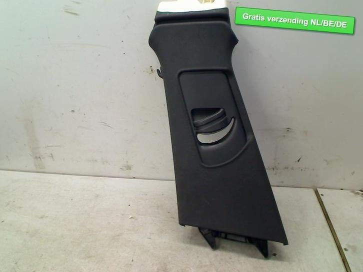 B STIJL BEKLEDING LINKS A4 Avant Quattro (B8) (8K0867281C), Auto-onderdelen, Interieur en Bekleding, Audi, Gebruikt