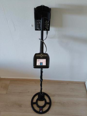 White metal detector, zeer compleet beschikbaar voor biedingen