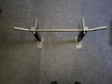 Pull up bar beschikbaar voor biedingen