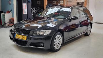 BMW 3-serie Touring 318i M-Sport NAVI, LMV, Sportstoelen, Tr