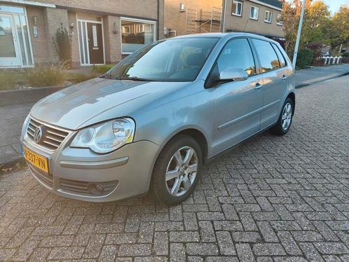 VW Polo 1.2, Auto's, Volkswagen, Particulier, Benzine, C, Hatchback, Handgeschakeld, Geïmporteerd, Zilver of Grijs, Voorwielaandrijving