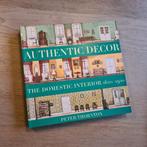Authentic Decor: The Domestic Interior, 1620-1920 (paperback, Architectuur algemeen, Peter Thornton, Ophalen of Verzenden, Zo goed als nieuw