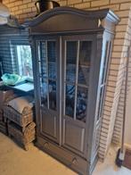 Mooie stevige grenen/houten (buffet)kast! Gratis!, Huis en Inrichting, Kasten | Vitrinekasten, Ophalen, Gebruikt, 200 cm of meer