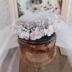 Bloemenkrans sluier wassen was bloemen wax parels oud, Antiek en Kunst, Ophalen of Verzenden