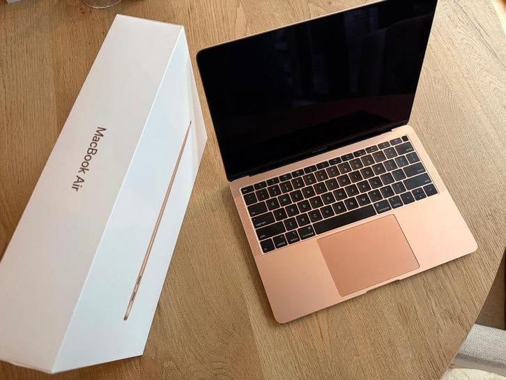 MacBook Air 13" (2020) - i5 8GB 512GB Goud zeer goede staat, Computers en Software, Apple Macbooks, Zo goed als nieuw, MacBook Air