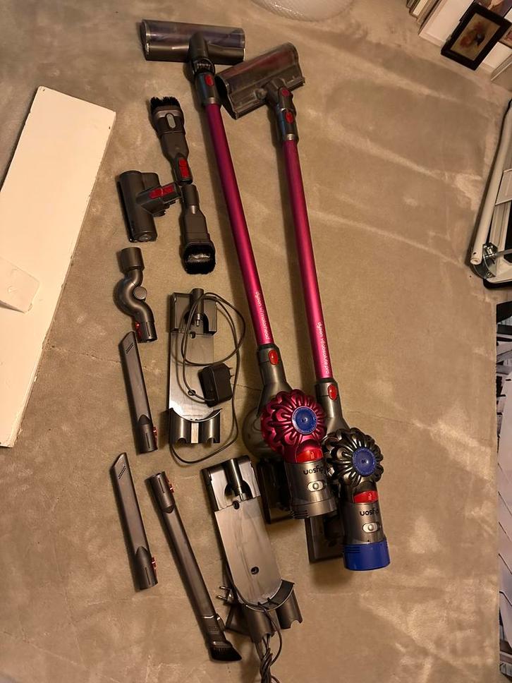 Dyson V8 Absolute Pro & Dyson V7 Motorhead, Witgoed en Apparatuur, Stofzuigers, Gebruikt, Stofzuiger, Reservoir, Ophalen of Verzenden