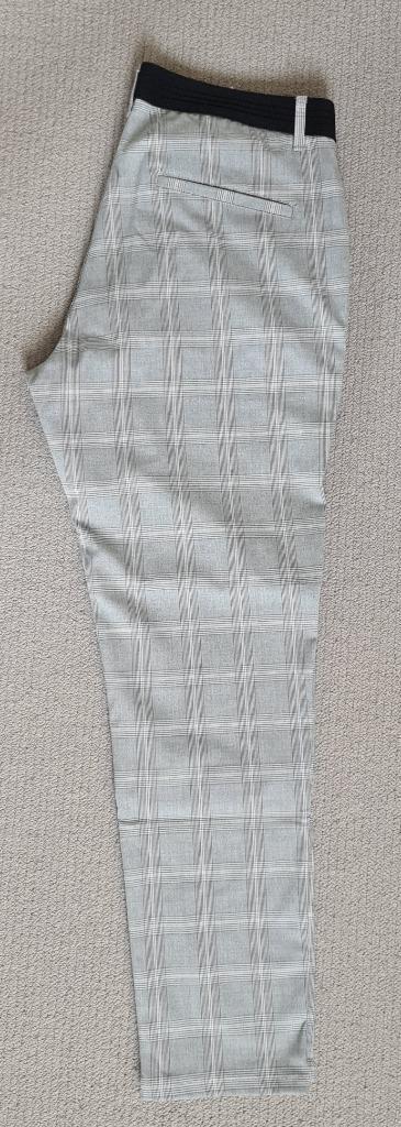 Soft pants van Zara maat L (=32), Kleding | Heren, Broeken en Pantalons, Zo goed als nieuw, Overige maten, Grijs, Ophalen of Verzenden
