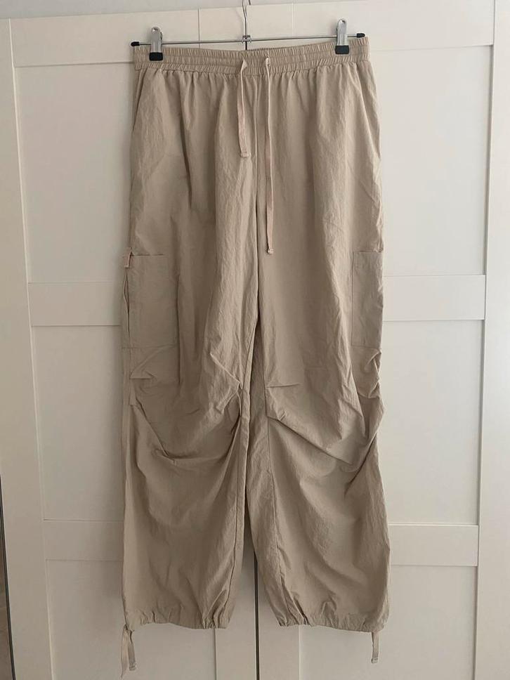 JcSophie Beige Broek maat 40, Kleding | Dames, Broeken en Pantalons, Zo goed als nieuw, Maat 38/40 (M), Beige, Lang, Ophalen of Verzenden