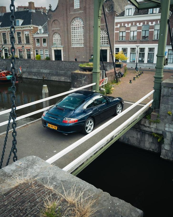 Porsche 911 3.6 Carrera 4 Coupe 2002 Blauw, Auto's, Porsche, Particulier, 4x4, ABS, Airbags, Airconditioning, Alarm, Apple Carplay