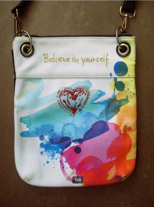 Desigual tas / Handtas / zomertas believe in yourself, Sieraden, Tassen en Uiterlijk, Tassen | Damestassen, Zo goed als nieuw