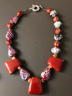 Rode keramiek ketting, Met hanger, Nieuw, Ophalen of Verzenden, Steen of Mineraal