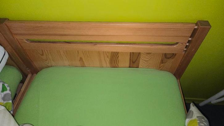 Houten Eenpersoonsbed, Huis en Inrichting, Slaapkamer | Bedden, Gebruikt, Eenpersoons, 80 cm, 200 cm, Hout, Bruin, Ophalen