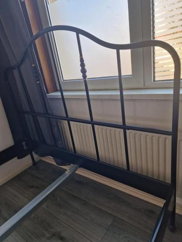 2 persoons zwart metalen bed van de ikea 160x200 - afbeelding 2