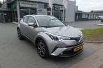Toyota C-HR 1.8 Hybrid Dynamic ADAPTIVE CRUISE, CLIMA, NAVI,, Stof, Euro 6, 4 cilinders, 122 pk
