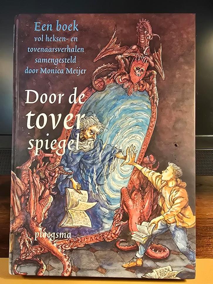 Door de toverspiegel - Heksen- en tovenaarsverhalen, Boeken, Kinderboeken | Jeugd | onder 10 jaar, Zo goed als nieuw, Sprookjes