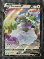 Tornadus V 124/198 - Chilling Reign, Ophalen of Verzenden, Zo goed als nieuw, Losse kaart, Foil