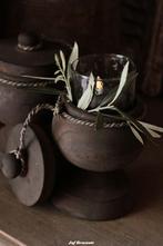 Houten voorraadpot met deksel op voet, Huis en Inrichting, Woonaccessoires | Overige, Nieuw, Ophalen of Verzenden, Info@jufbrocante.nl
