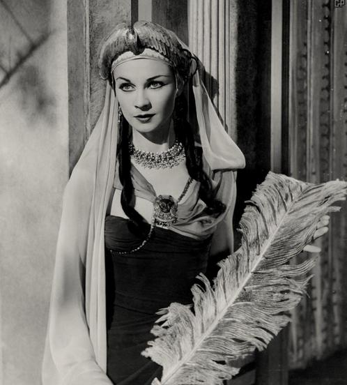 KLASSIEKER / Ceasar and Cleopatra (1945) met Vivian Leigh, Cd's en Dvd's, Dvd's | Klassiekers, Zo goed als nieuw, Actie en Avontuur