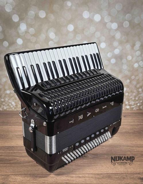 Fisart Bach Compact, Muziek en Instrumenten, Accordeons, Gebruikt, Toetsaccordeon, 120-bas, Overige merken, Met koffer, Met riemen