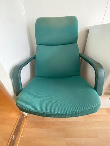 Stoel Fauteuil met voetenbankje Blauw Artifort F156 beschikbaar voor biedingen