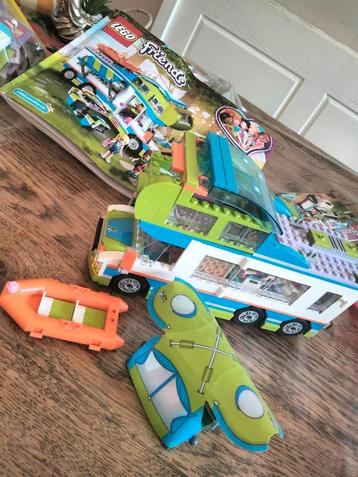 Veel grote Lego sets: camper, pizzeria, Lego elves, en meer! beschikbaar voor biedingen