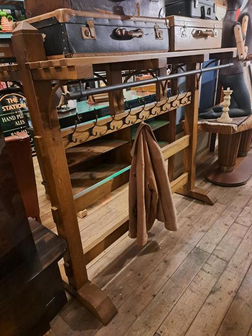 Echte oude staande school kapstok 170 cm lang en 145 cm hoog, Huis en Inrichting, Woonaccessoires | Kapstokken, Zo goed als nieuw