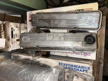 M / T Kleppendeksels Chevrolet small block 350 beschikbaar voor biedingen