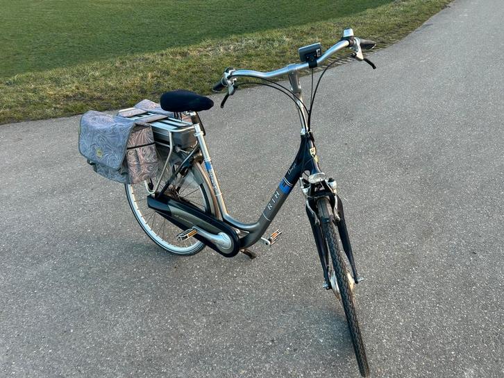 Elektrische fiets van het merk RIH in zeer goede staat, Fietsen en Brommers, Fietsen | Dames | Moederfietsen, Gebruikt, Overige merken