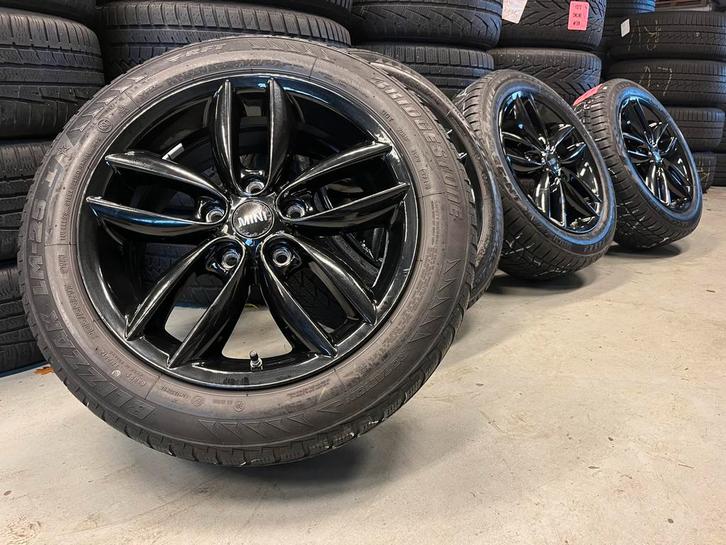 Originele Mini Countryman R60 Winterset TPMS Zwart, Auto-onderdelen, Banden en Velgen, Banden en Velgen, Winterbanden, 17 inch