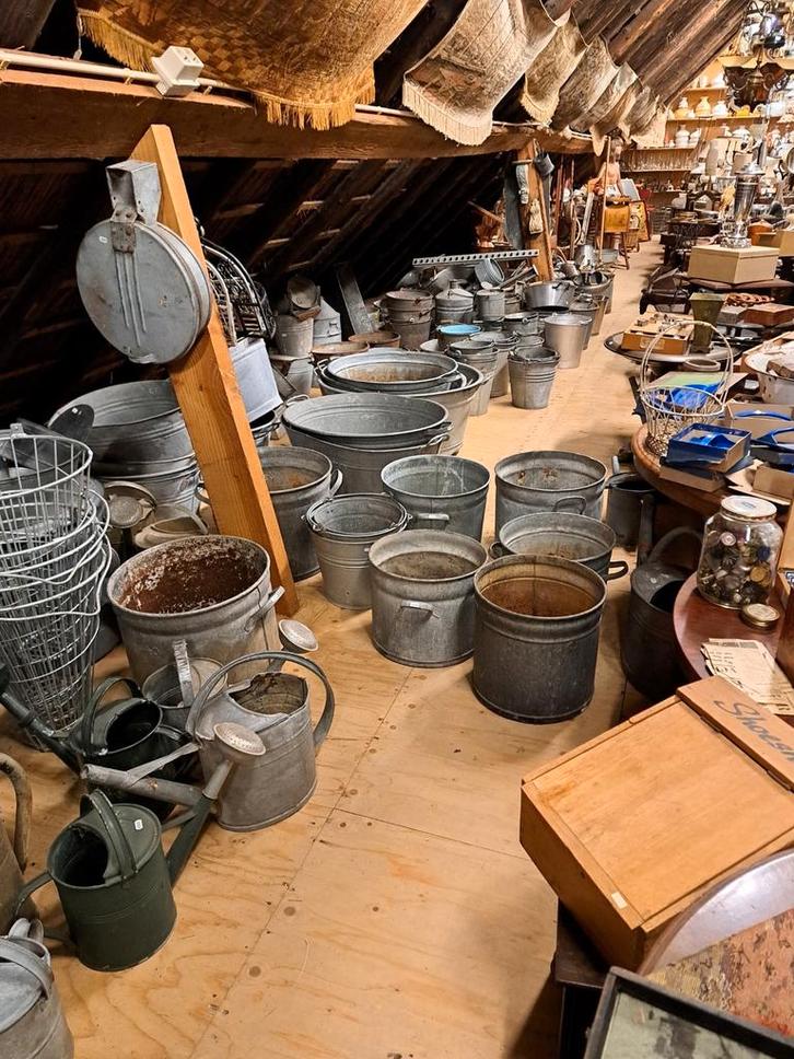 Zinken bloempotten, Tuin en Terras, Bloempotten, Metaal, Minder dan 40 cm, Minder dan 25 cm, Rond, Ophalen