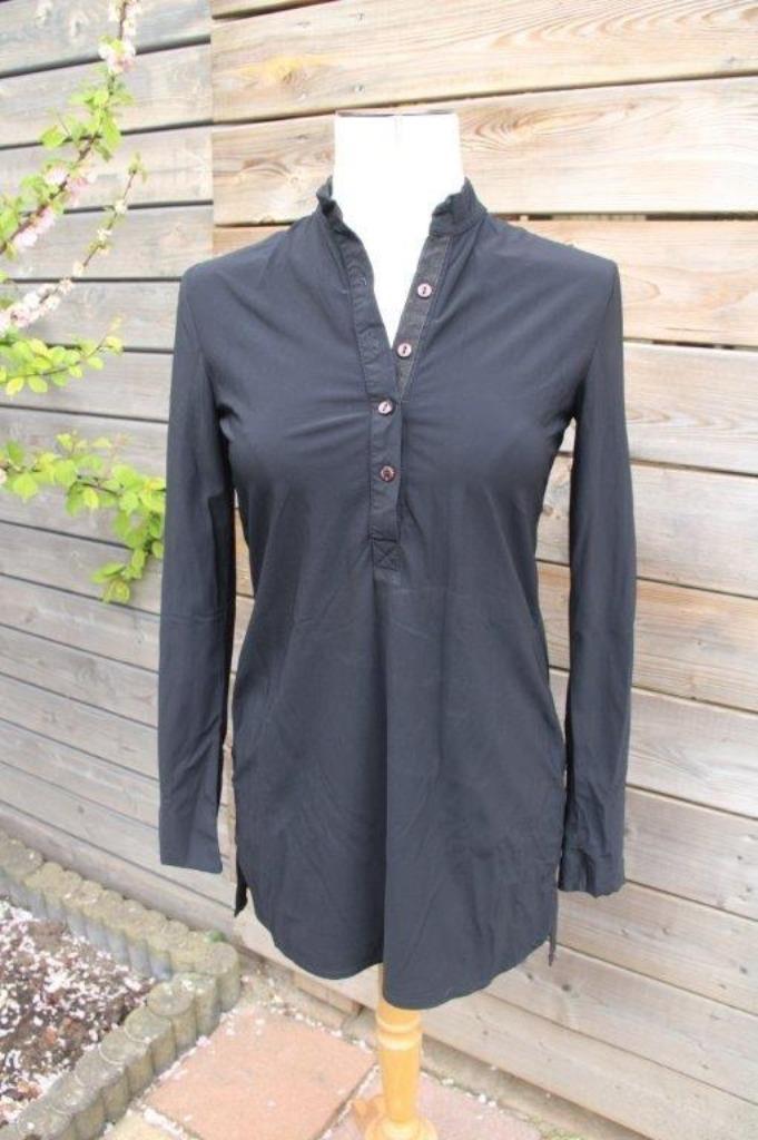 Tuniek zwart Jane Lushka mt Xs( Valt groter) travel Vaste pr, Kleding | Dames, Blouses en Tunieken, Zo goed als nieuw, Maat 34 (XS) of kleiner