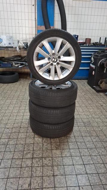 17 INCH LM velgen voor de BMW 1 SERIE met zomerbanden beschikbaar voor biedingen