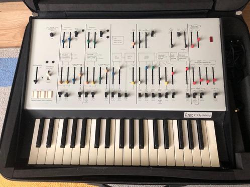 Korg ARP Odyssey Silver Edition (Slim Keys), Muziek en Instrumenten, Synthesizers, Zo goed als nieuw, Overige aantallen, Korg