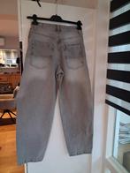 BERSHKA GRIJZE JEANS MET WIJDE PIJPEN MAAT 32, Kleding | Heren, W32 (confectie 46) of kleiner, Ophalen of Verzenden, Zo goed als nieuw