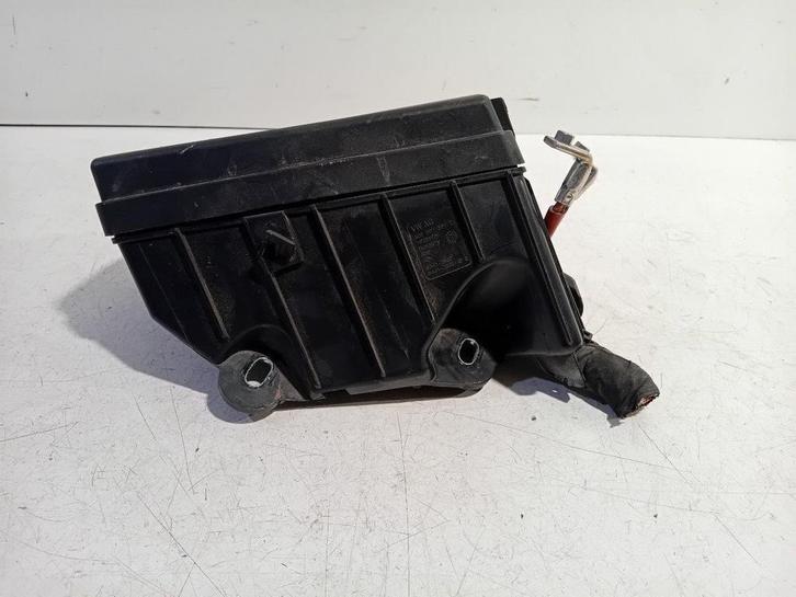 Zekeringkast Volkswagen Golf, Auto-onderdelen, Elektronica en Kabels, Volkswagen, Gebruikt, Herkomst onderdeel bekend, 12 maanden garantie