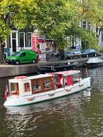 Kleine salonboot voor prive rondvaart Amsterdam, Party- of Rondvaartboot, Met catering