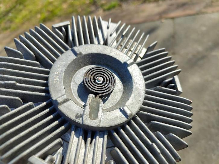 HD Fan clutch Chevrolet smallblock (Vortec 5.7) (Visco-koppe, Auto-onderdelen, Motor en Toebehoren, Chevrolet, Gebruikt, Ophalen of Verzenden
