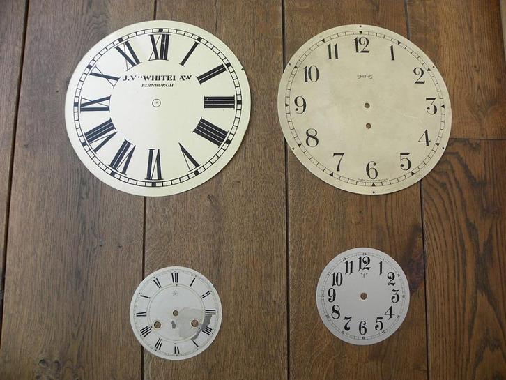 Wijzerplaten, cijferringen, glasdeksels serie 3, Antiek en Kunst, Antiek | Klokken, Ophalen of Verzenden