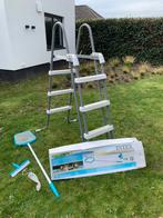 Intex onderhoudset zwembad en trap, Ladder, Gebruikt, Ophalen