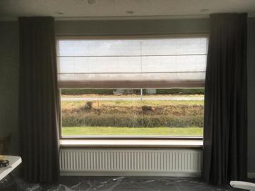 Te koop mooie vouwgordijnen  beschikbaar voor biedingen
