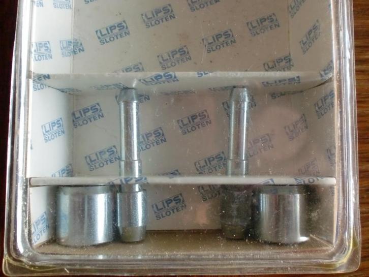 Lips sloten, Set dievenklauwen type 5850C, Doe-het-zelf en Verbouw, Hang- en Sluitwerk, Zo goed als nieuw, Slot, Ophalen of Verzenden