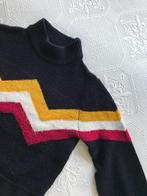 Donkerblauwe trui met kleurige strepen - C&A - Maat XS/34, Blauw, Ophalen of Verzenden, Zo goed als nieuw, Maat 34 (XS) of kleiner