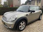 Mini Cooper 1.4 16V ONE 2007 Grijs, Auto's, Voorwielaandrijving, Zwart, 4 stoelen, Origineel Nederlands