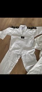 Twee teakwondo pakken 140/150, Maat XS of kleiner, Ophalen of Verzenden, Zo goed als nieuw, Judo